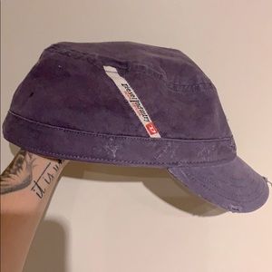 🛍3 for $30!
Diesel Fitted Hat